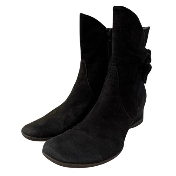 Cordani Black Suede Wedge Booties Women’s EU 38 (7.5-8) Bow Accent Ankle Boots - Picture 6 of 8